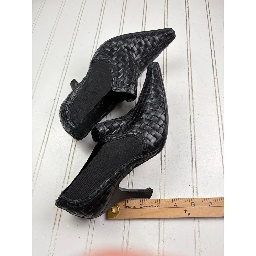Donald J. Pliner Vintage Y2K Black Woven Leather Ankle Boots Women's Size 6M